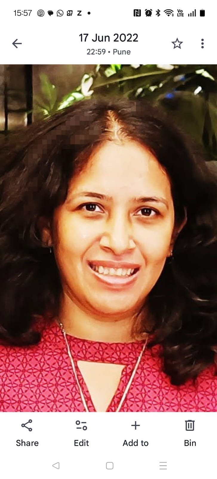 Mom Pranoti, Kalyani Nagar, Pune